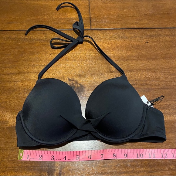 Shade & Shore Twist-Front Bikini Top 34B - Picture 3 of 8